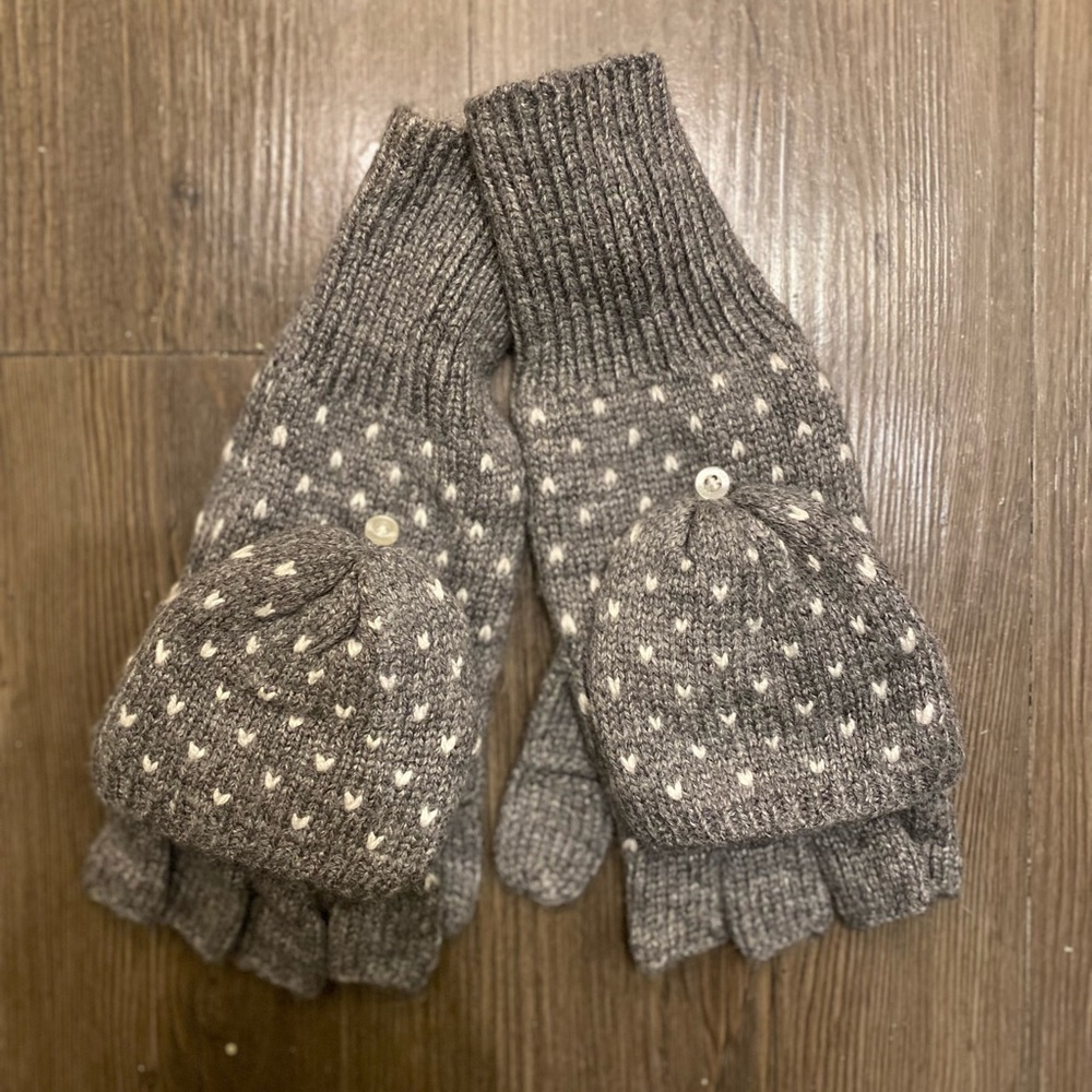 NEW Aerie Convertible Mittens Grey